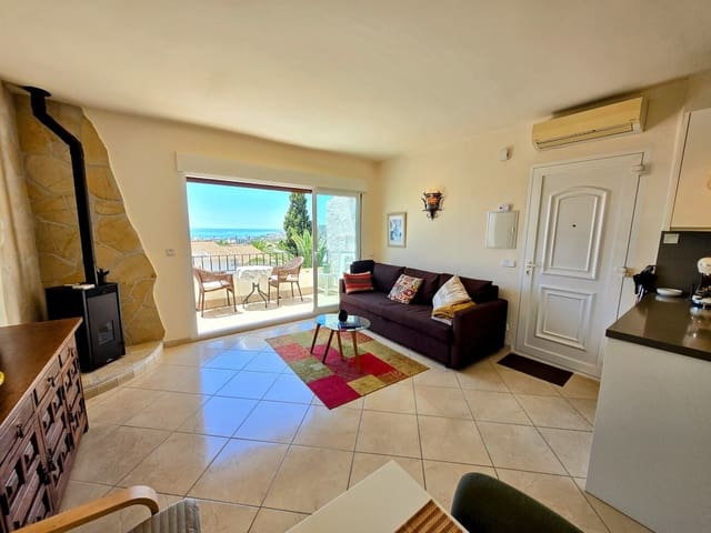 1 soveværelse Lejlighed til salg i Nerja med swimmingpool - € 249.000 (Ref: 10011071)