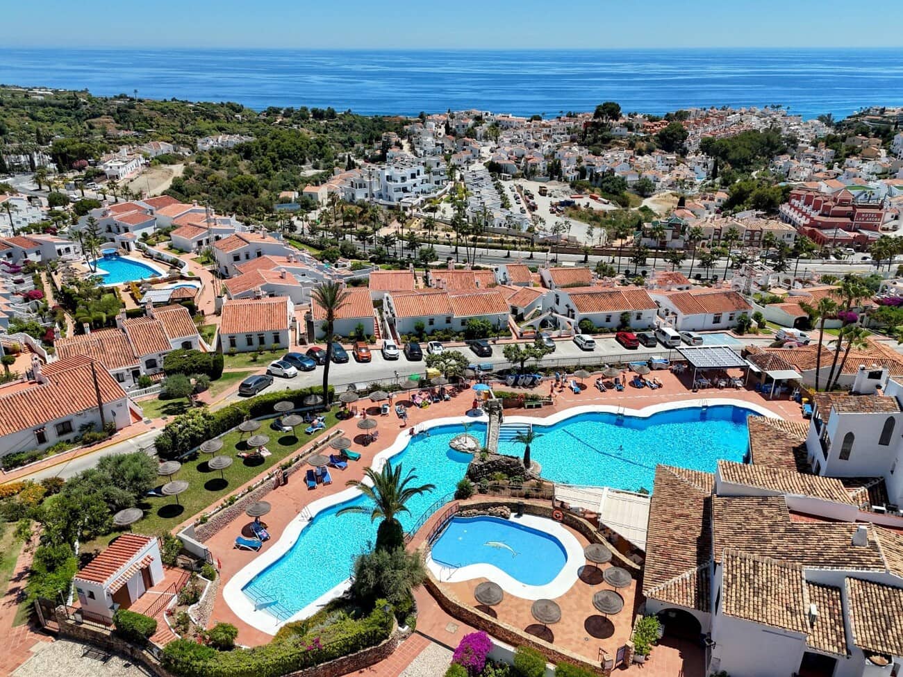 1 bedroom Apartment for sale in Nerja with pool - € 249,000 (Ref: 10011071)