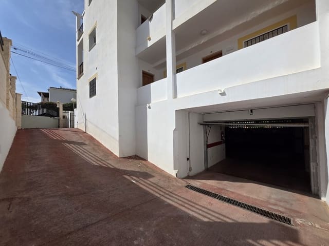 Autotalli myytävänä paikassa Nerja - 46 000 € (Ref: 10022074)