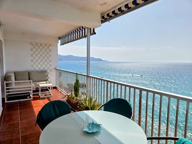 2 slaapkamer Appartement te koop in Nerja met garage - € 829.000 (Ref: 10034980)