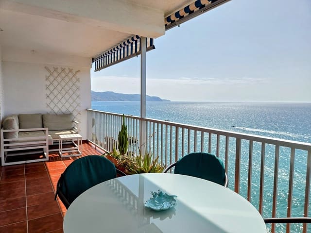 2 slaapkamer Appartement te koop in Nerja met garage - € 829.000 (Ref: 10034980)
