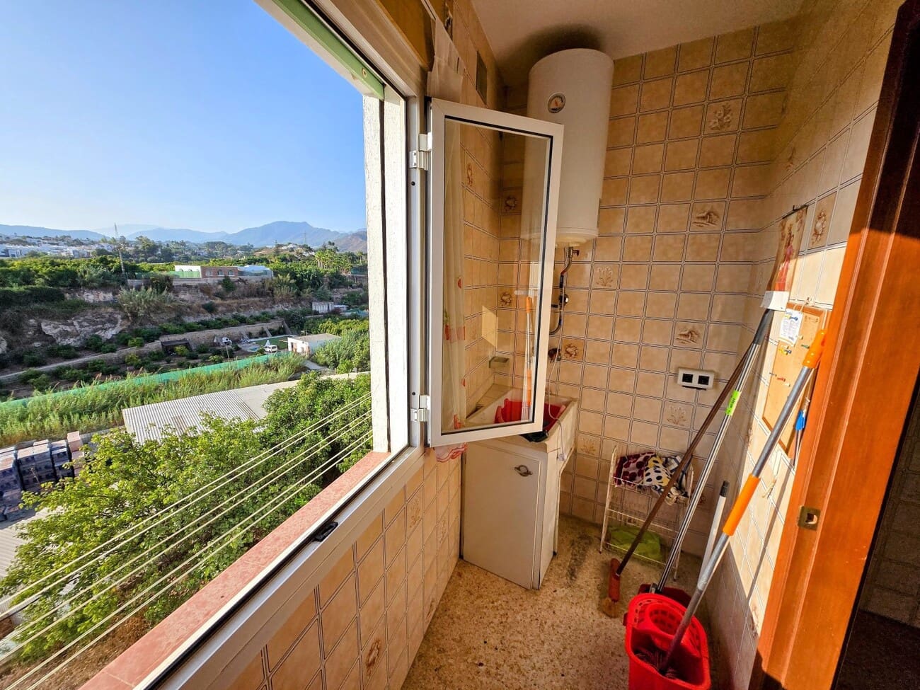 4 slaapkamer Appartement te koop in Nerja - € 445.500 (Ref: 10058010)