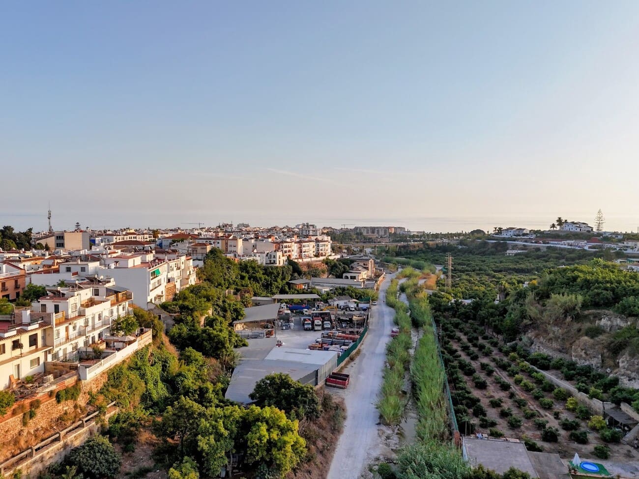 4 slaapkamer Appartement te koop in Nerja - € 445.500 (Ref: 10058010)