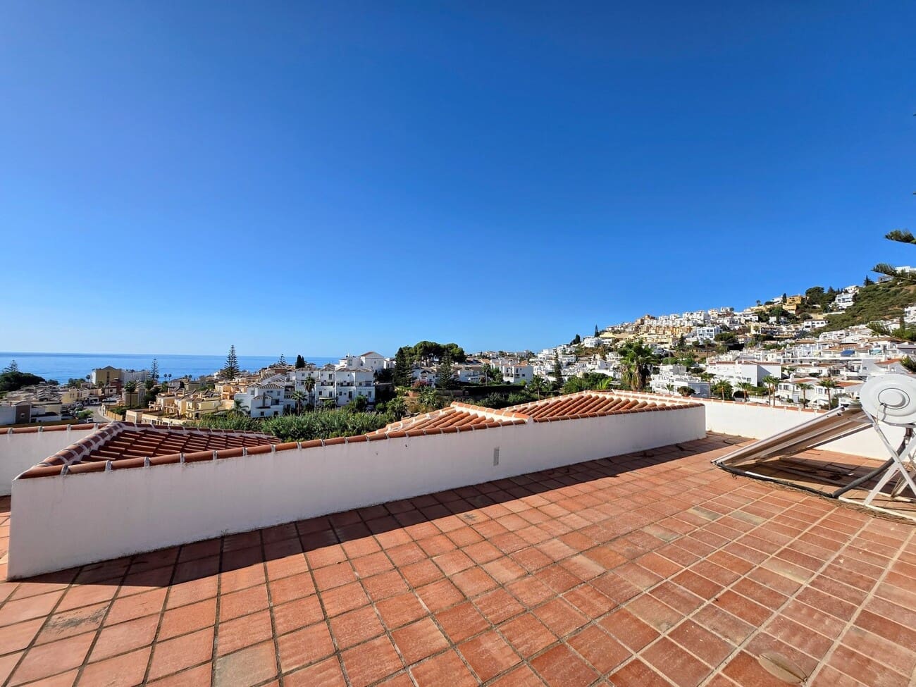 4 chambre Villa/Maison à vendre à Nerja avec piscine garage - 1 390 500 € (Ref: 10077691)
