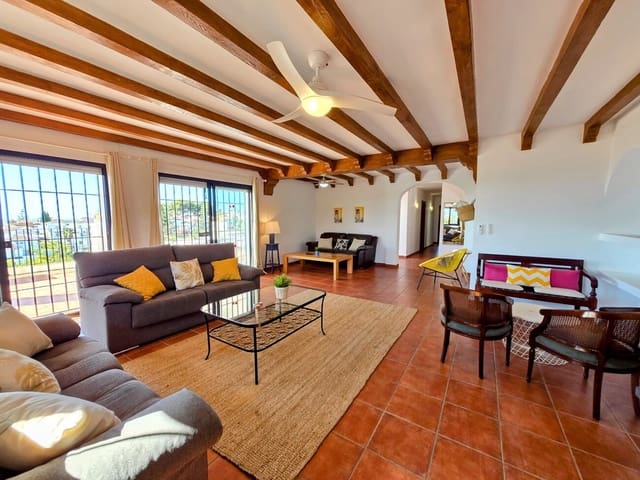4 chambre Villa/Maison à vendre à Nerja avec piscine garage - 1 390 500 € (Ref: 10077691)