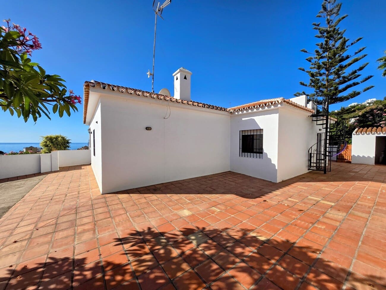 4 chambre Villa/Maison à vendre à Nerja avec piscine garage - 1 390 500 € (Ref: 10077691)