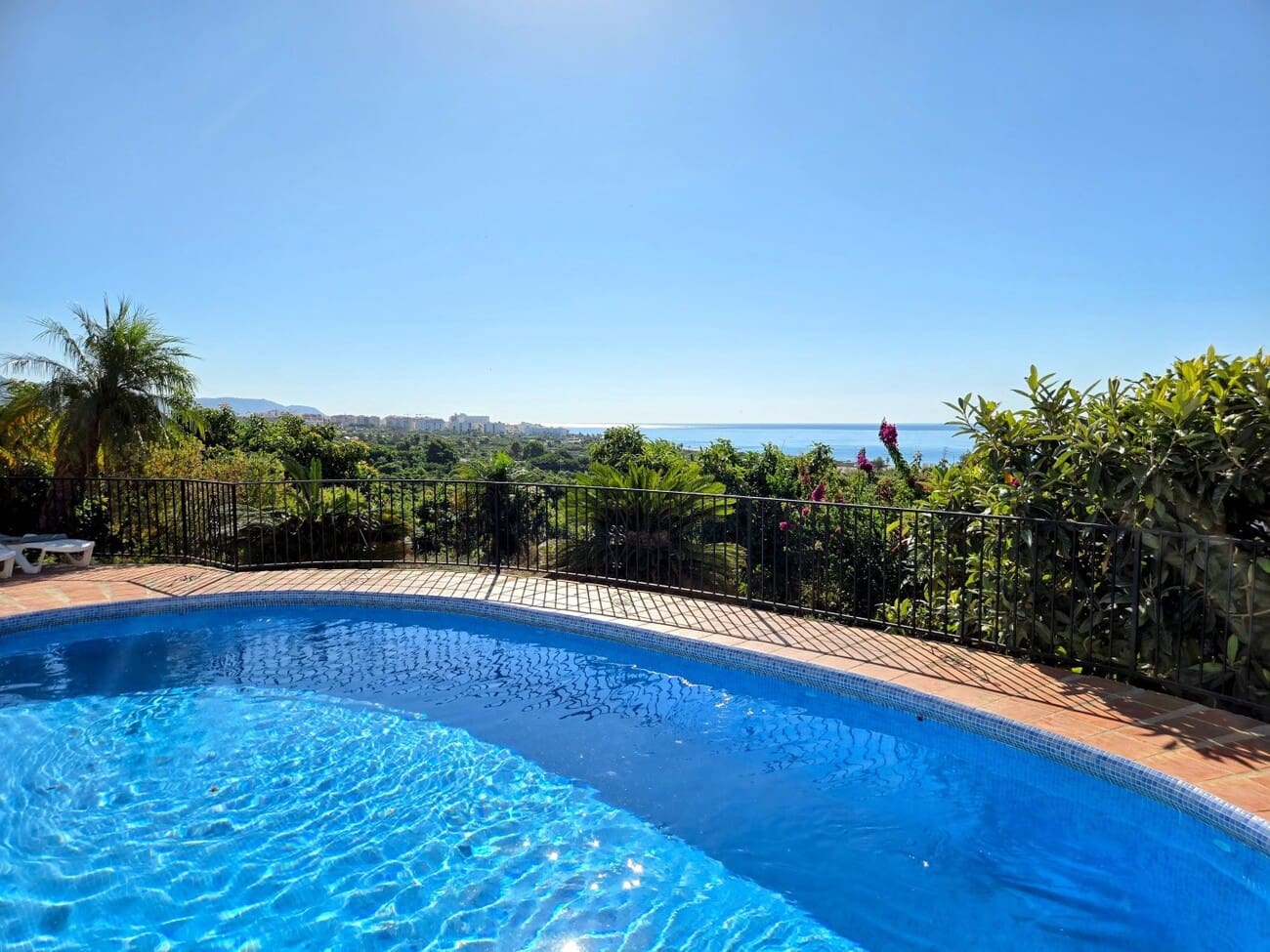 4 chambre Villa/Maison à vendre à Nerja avec piscine garage - 1 390 500 € (Ref: 10077691)