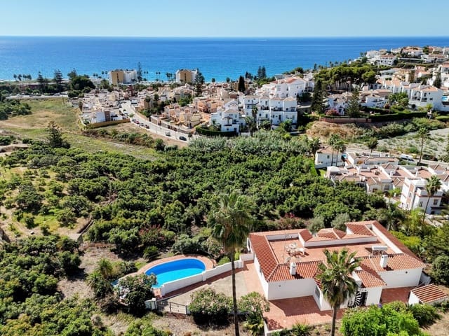 4 chambre Villa/Maison à vendre à Nerja avec piscine garage - 1 390 500 € (Ref: 10077691)