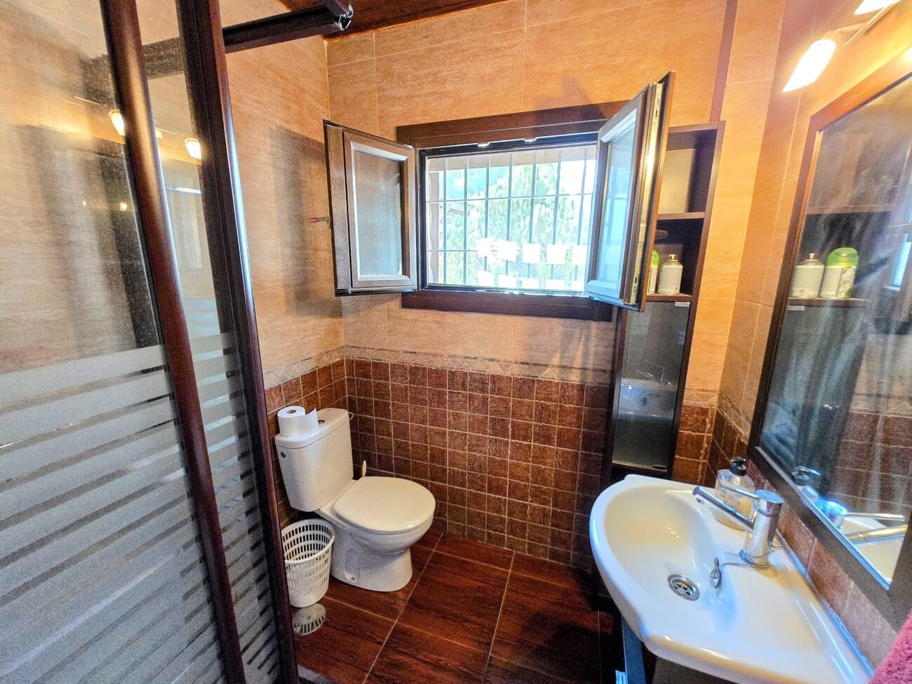 5 soveværelse Villa til salg i Alhaurin de la Torre med swimmingpool garage - € 735.000 (Ref: 10077692)