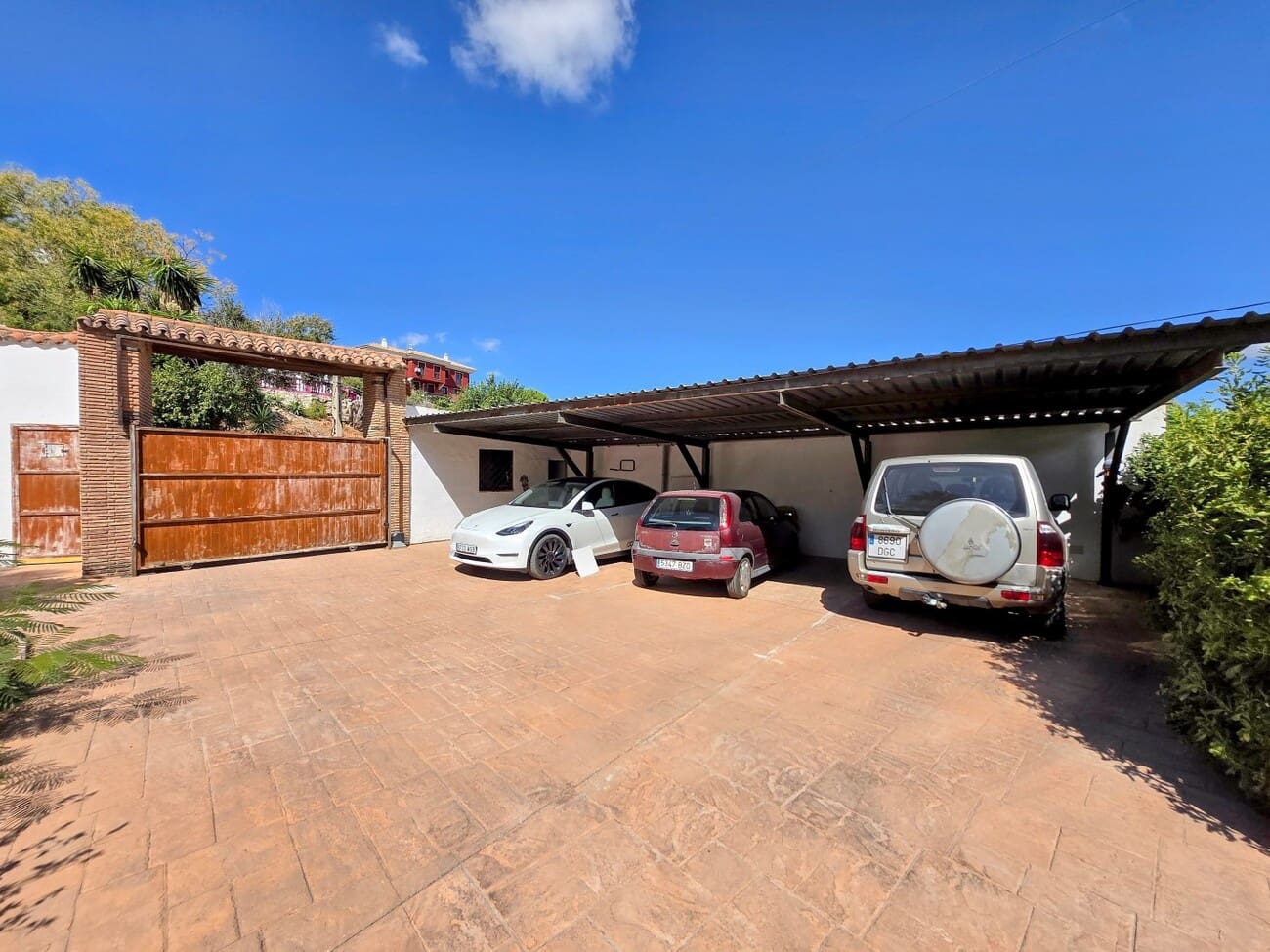 5 soveværelse Villa til salg i Alhaurin de la Torre med swimmingpool garage - € 735.000 (Ref: 10077692)