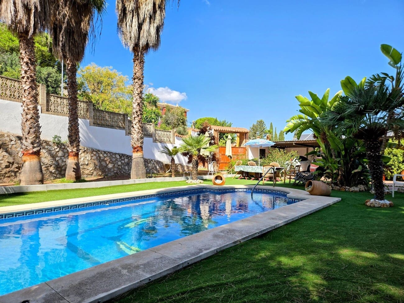 5 soveværelse Villa til salg i Alhaurin de la Torre med swimmingpool garage - € 735.000 (Ref: 10077692)