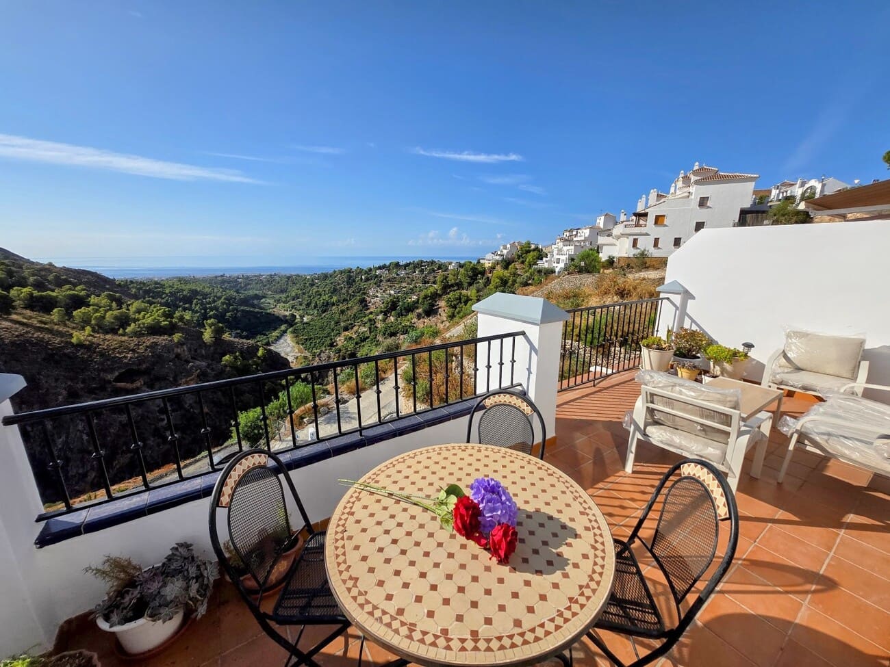 4 chambre Villa/Maison à vendre à Frigiliana avec piscine garage - 950 000 € (Ref: 10094267)