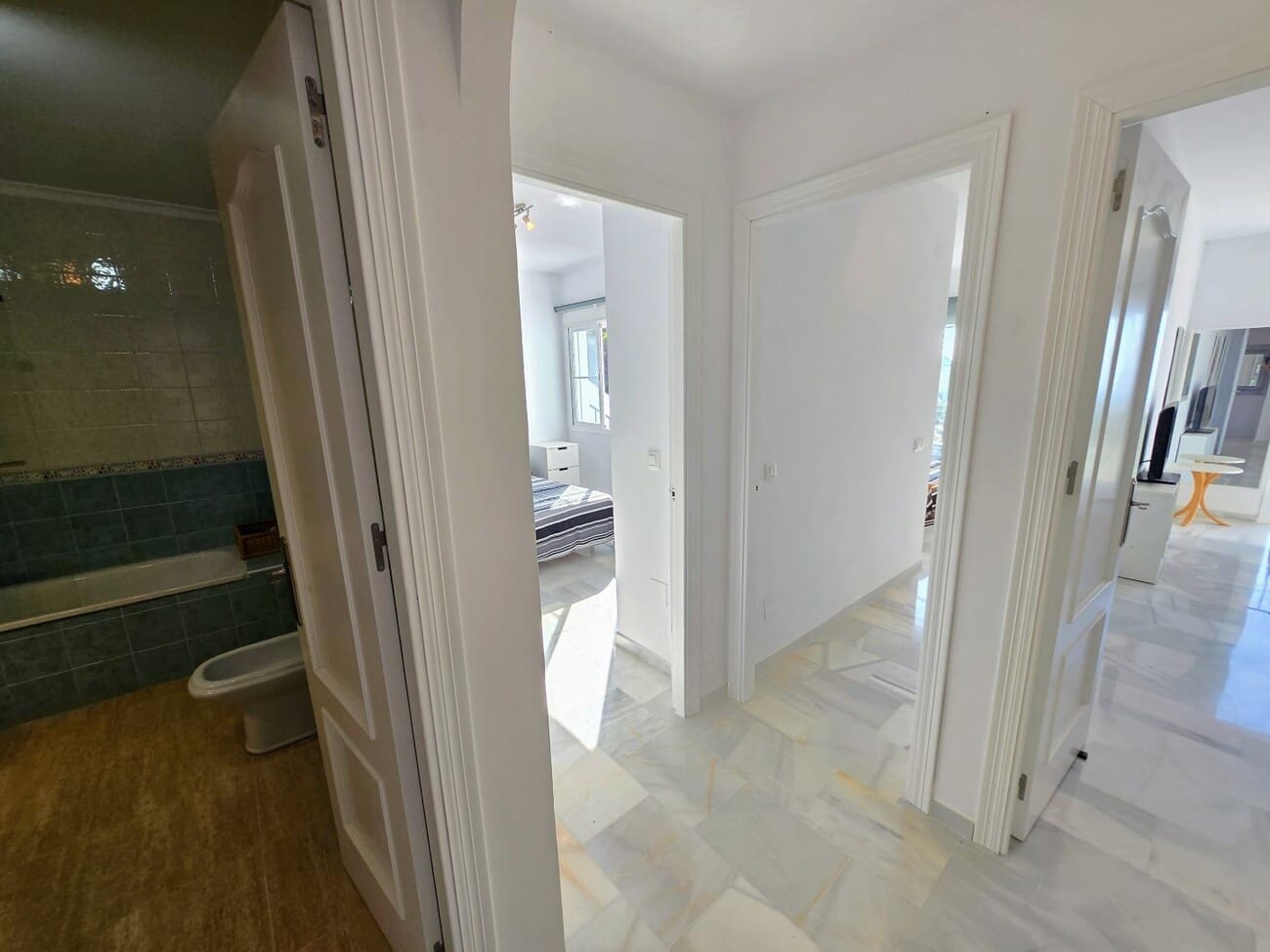 4 chambre Villa/Maison à vendre à Frigiliana avec piscine garage - 950 000 € (Ref: 10094267)
