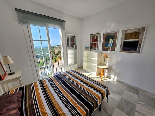 4 chambre Villa/Maison à vendre à Frigiliana avec piscine garage - 950 000 € (Ref: 10094267)