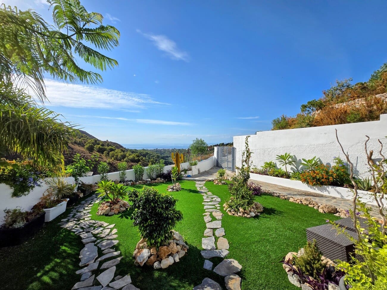 4 chambre Villa/Maison à vendre à Frigiliana avec piscine garage - 950 000 € (Ref: 10094267)