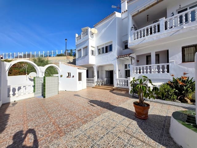 1 chambre Appartement à vendre à Maro, Nerja avec piscine garage - 155 000 € (Ref: 10157416)