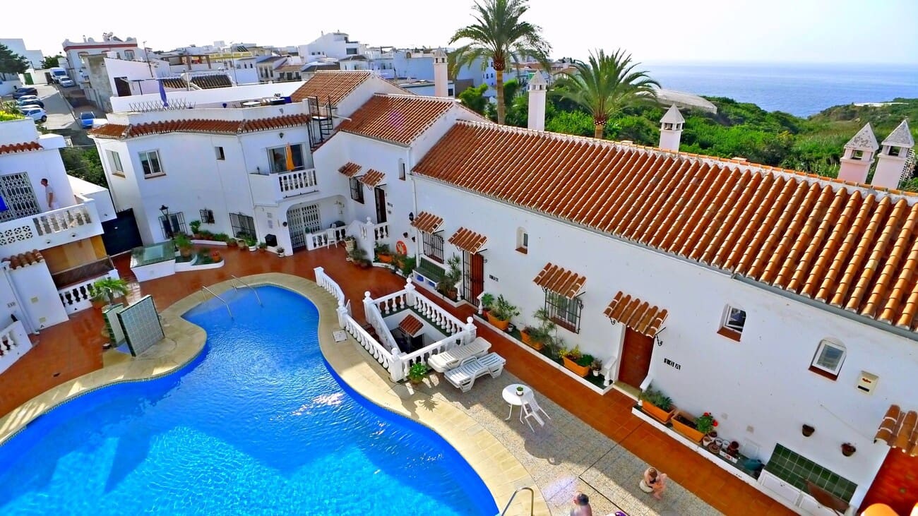 1 chambre Appartement à vendre à Maro avec piscine garage - 155 000 € (Ref: 10157416)