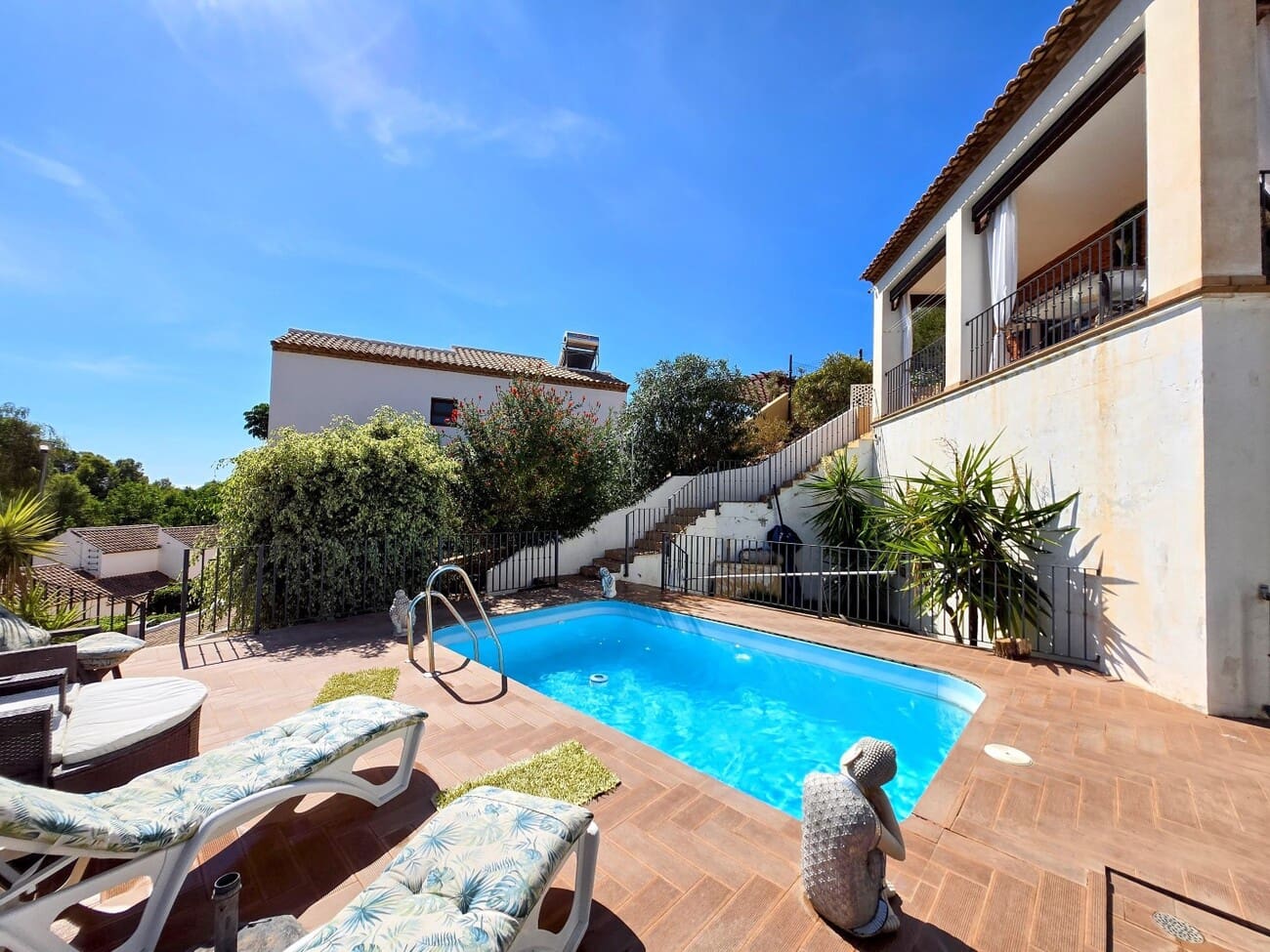 4 soveværelse Villa til salg i Nerja med swimmingpool garage - € 929.000 (Ref: 10173358)
