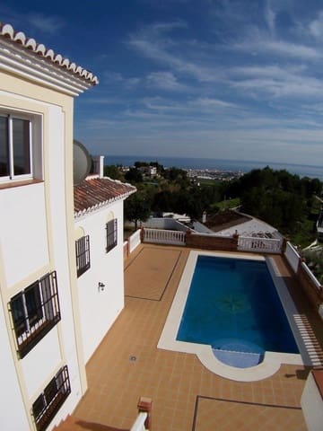 5 soverom Villa til salgs i Frigiliana med svømmebasseng - € 1 495 000 (Ref: 2441959)