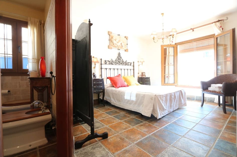 7 soverom Finca/Herregård til salgs i Frigiliana med svømmebasseng garasje - € 1 200 000 (Ref: 3409385)