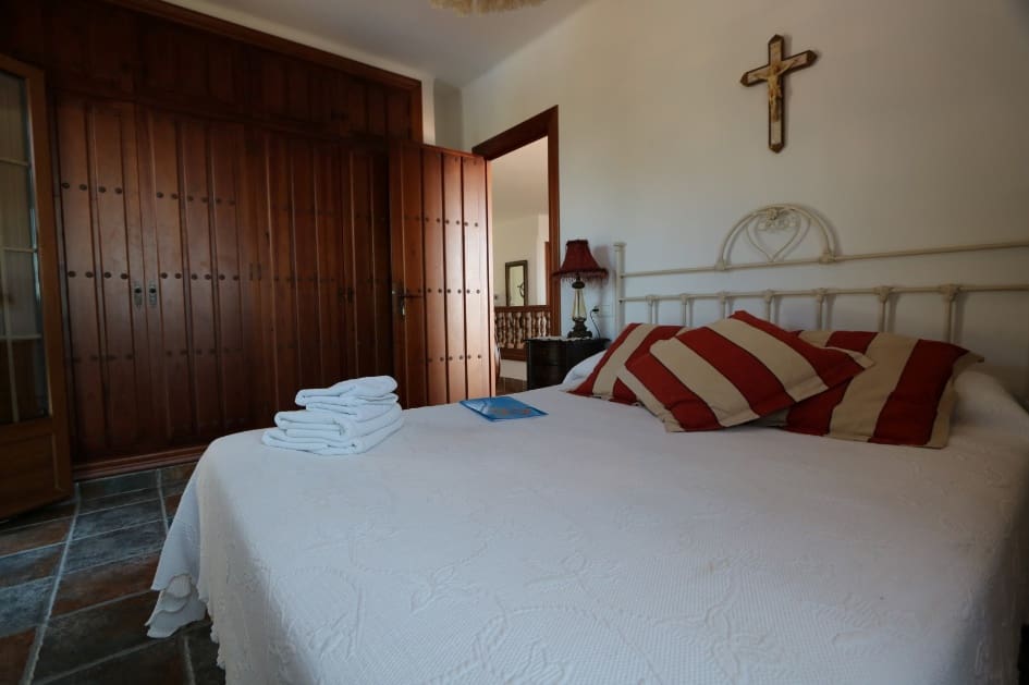 7 soverom Finca/Herregård til salgs i Frigiliana med svømmebasseng garasje - € 1 200 000 (Ref: 3409385)