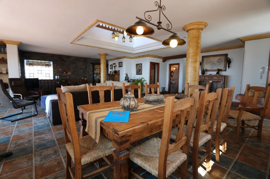 7 soverom Finca/Herregård til salgs i Frigiliana med svømmebasseng garasje - € 1 200 000 (Ref: 3409385)