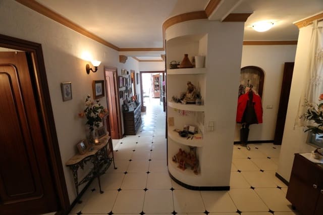 5 soveværelse Byhus til salg i Nerja - € 950.000 (Ref: 3412714)