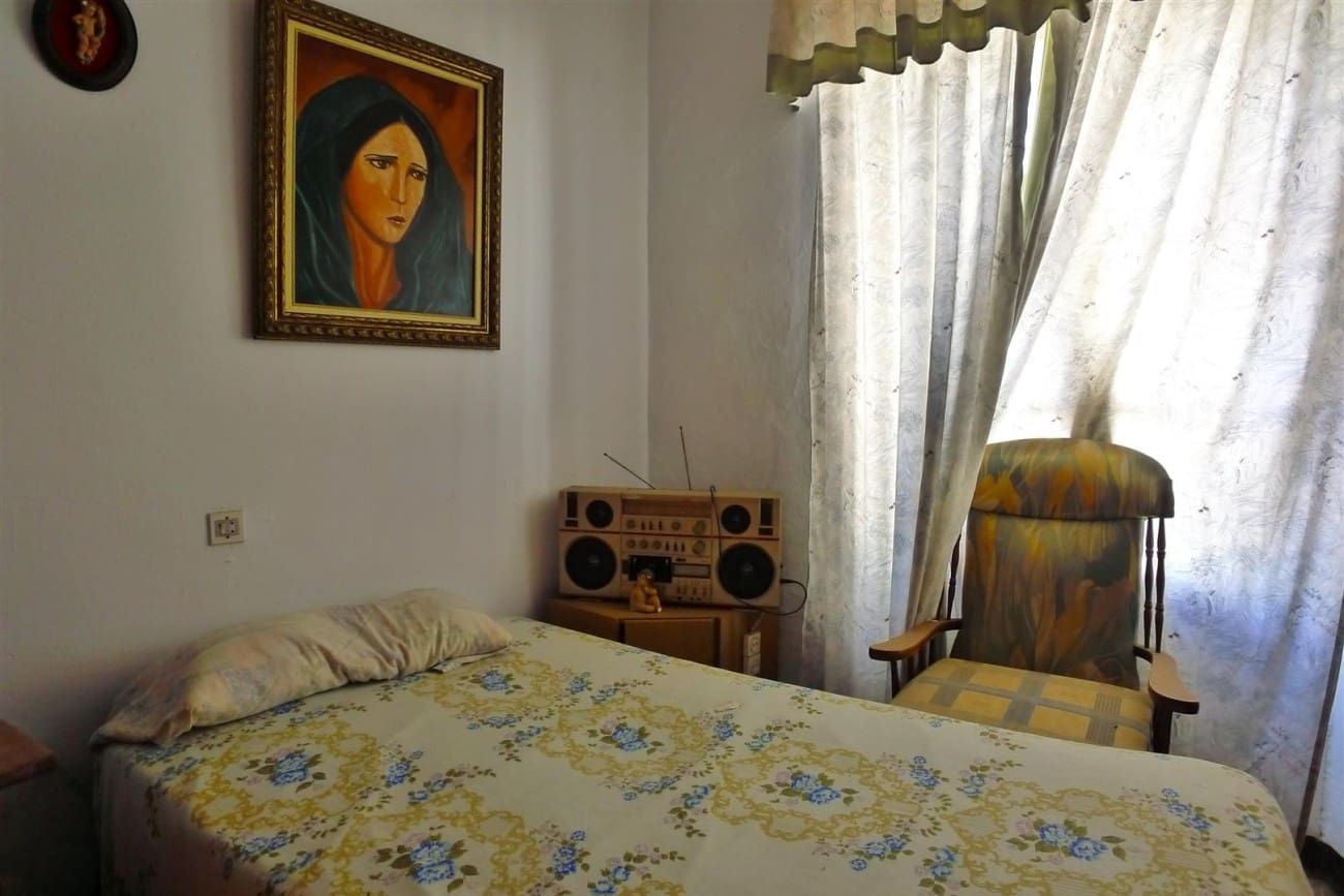 6 soverom Hus til salgs i Nerja med garasje - € 739 000 (Ref: 4115030)