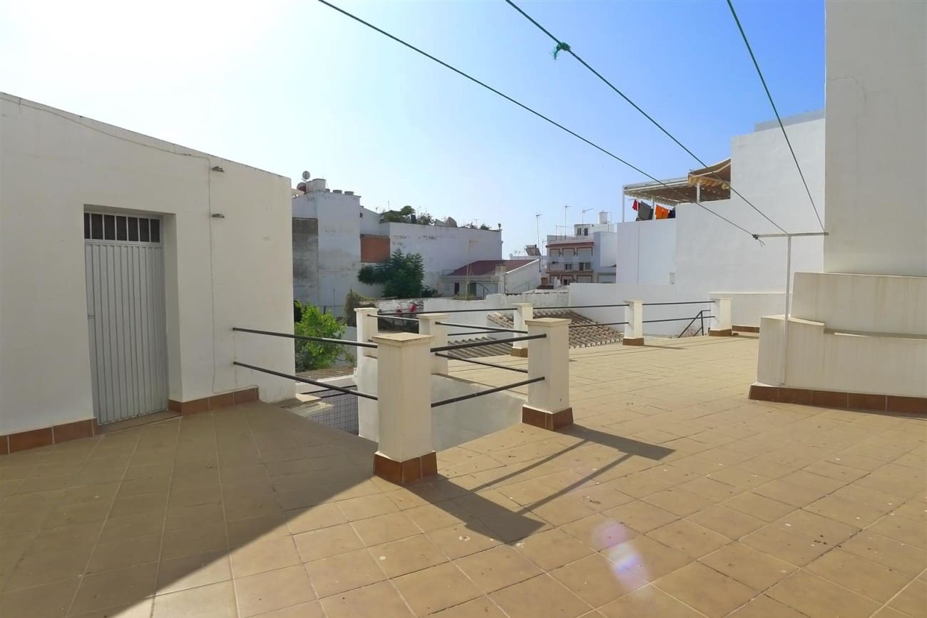 4 soveværelse Byhus til salg i Nerja - € 650.000 (Ref: 4138278)