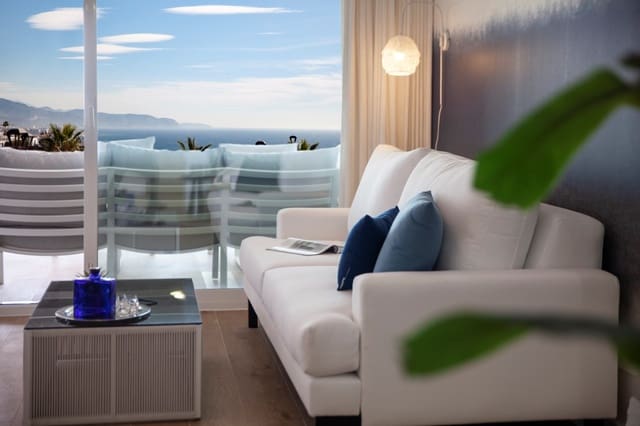 2 soveværelse Lejlighed til salg i Torrox-Costa, Torrox med swimmingpool garage - € 365.000 (Ref: 4691639)