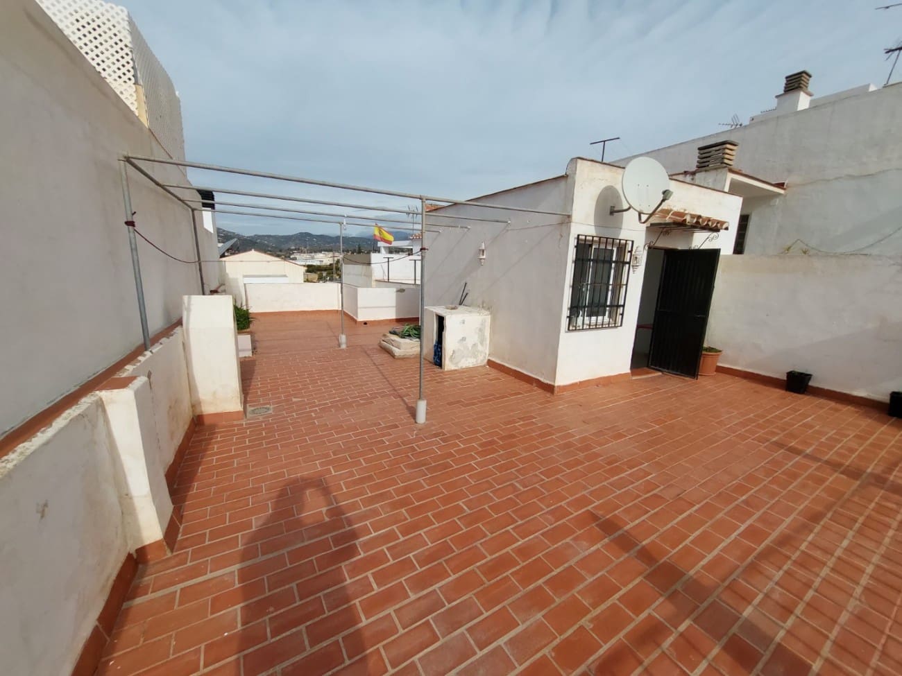 8 soveværelse Villa til salg i Nerja - € 1.050.000 (Ref: 7475707)