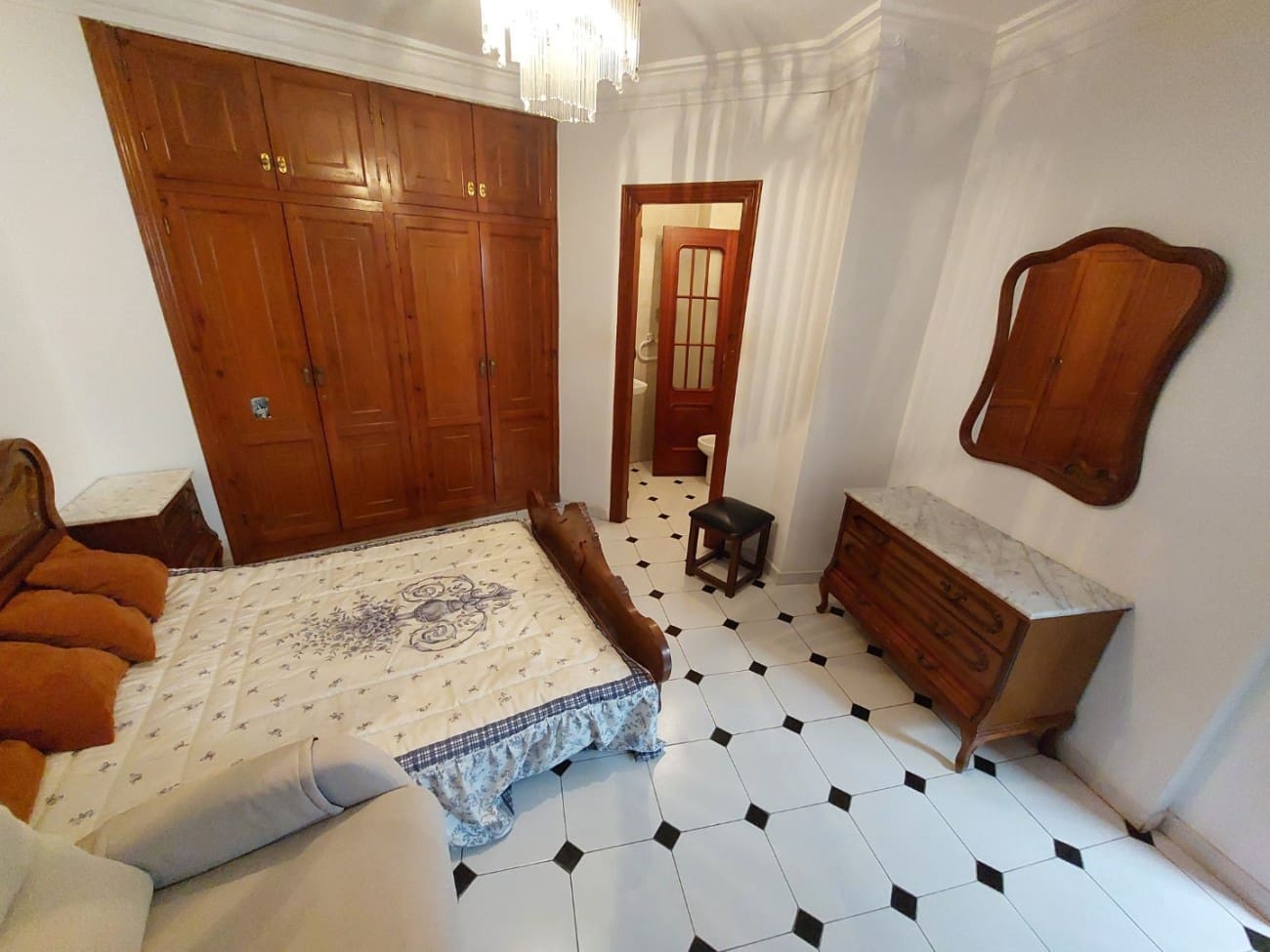 8 soveværelse Villa til salg i Nerja - € 1.050.000 (Ref: 7475707)