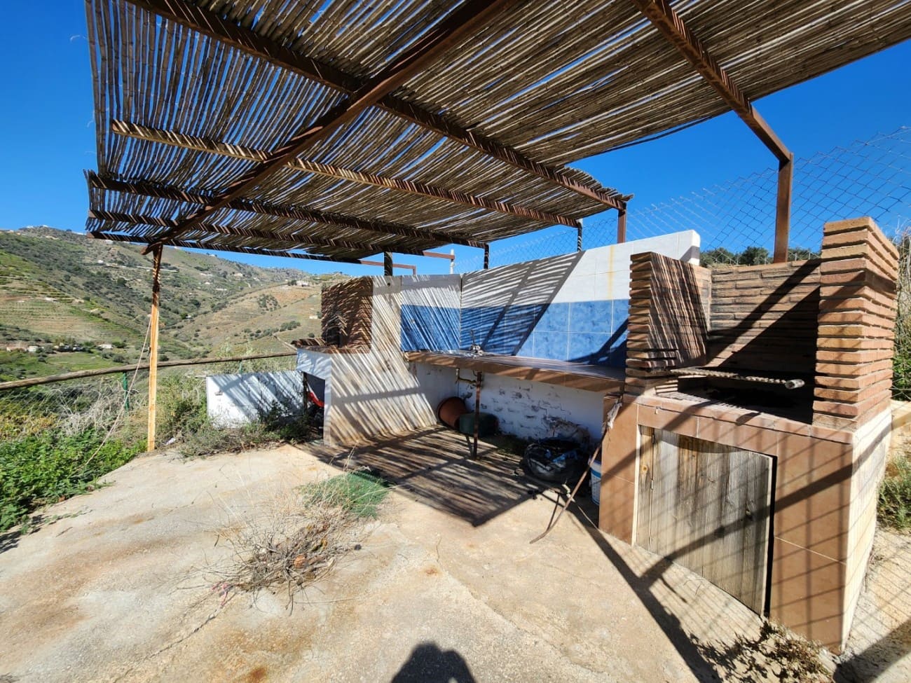 2 soveværelse Finca/Landehus til salg i Frigiliana - € 200.000 (Ref: 8134430)