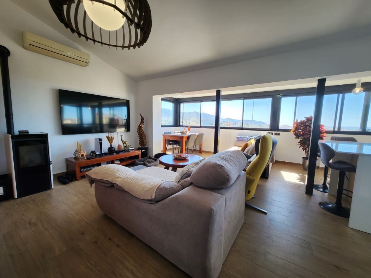 3 soverom Villa til salgs i Nerja med svømmebasseng garasje - € 630 000 (Ref: 8302689)