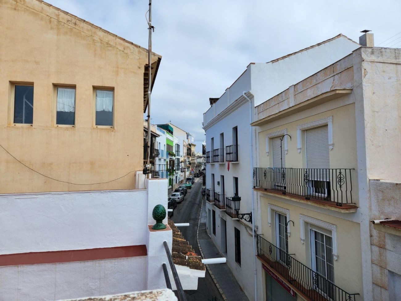 2 bedroom Townhouse for sale in Nerja with pool - € 629,000 (Ref: 8373479)