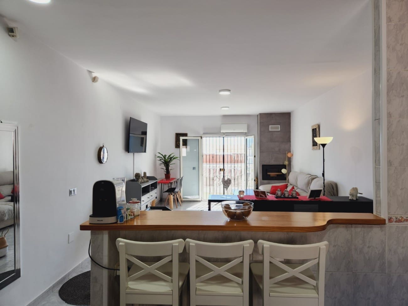 3 soveværelse Byhus til salg i Nerja med swimmingpool - € 340.000 (Ref: 8556725)