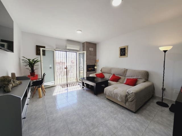 3 soveværelse Byhus til salg i Nerja med swimmingpool - € 340.000 (Ref: 8556725)