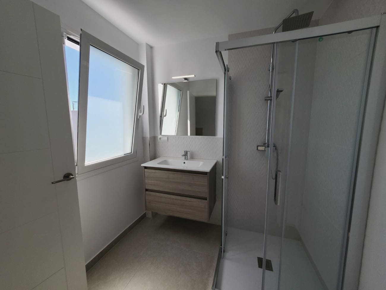 4 soveværelse Villa til salg i Nerja med swimmingpool - € 865.000 (Ref: 8559585)