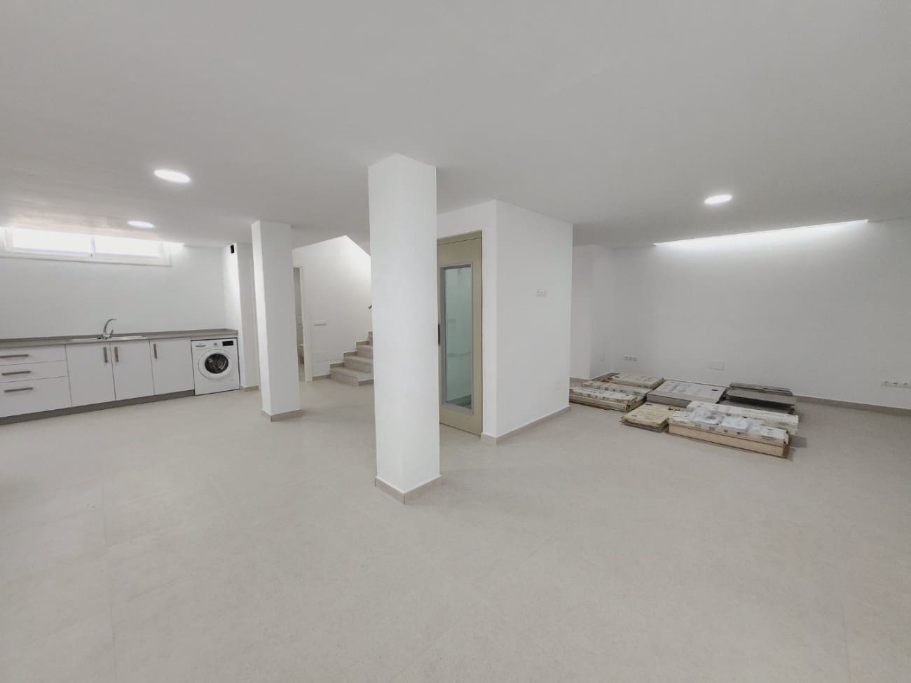 4 soveværelse Villa til salg i Nerja med swimmingpool - € 865.000 (Ref: 8559585)