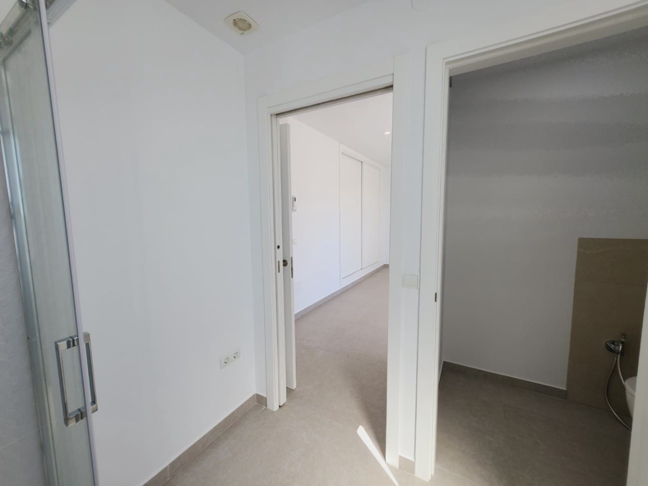 4 soveværelse Villa til salg i Nerja med swimmingpool - € 865.000 (Ref: 8559585)