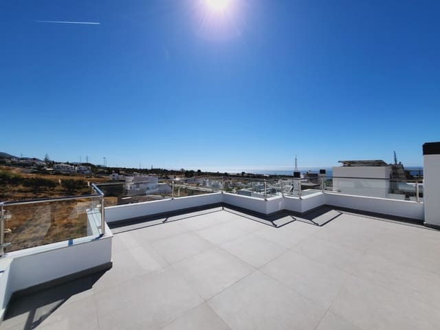 4 soverom Villa til salgs i Nerja med svømmebasseng - € 865 000 (Ref: 8559585)