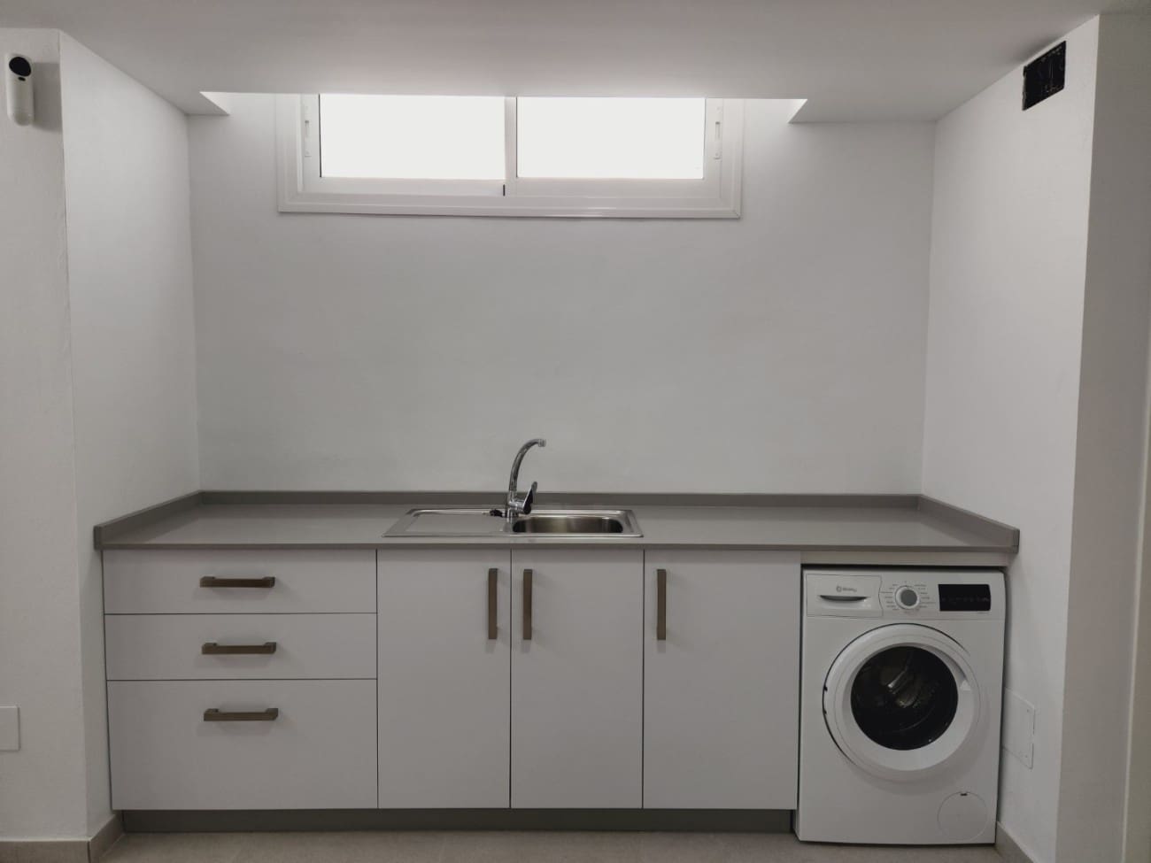 4 soveværelse Villa til salg i Nerja med swimmingpool - € 865.000 (Ref: 8559585)