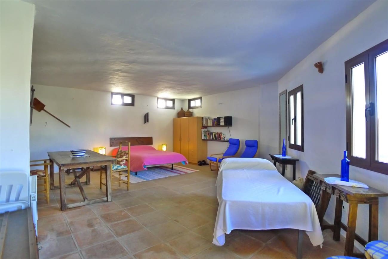 3 soveværelse Finca/Landehus til salg i Frigiliana - € 950.000 (Ref: 8840656)