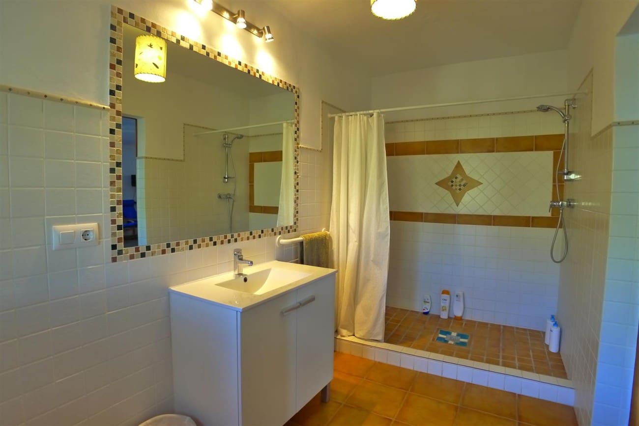 3 soveværelse Finca/Landehus til salg i Frigiliana - € 950.000 (Ref: 8840656)