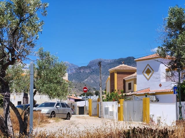 Building Plot for sale in Nerja - € 170,000 (Ref: 9004618)