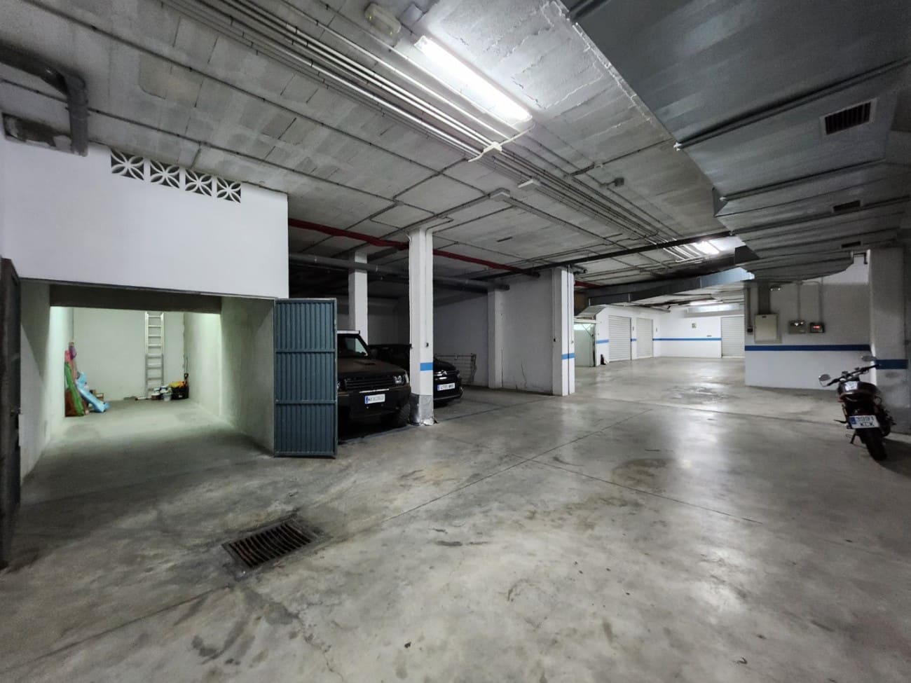 3 soveværelse Semi-Rækkehus til salg i Nerja med swimmingpool garage - € 499.900 (Ref: 9036436)