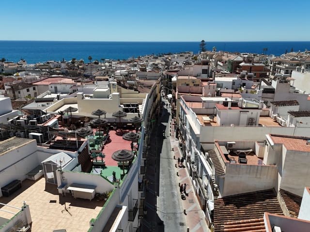 5 soveværelse Byhus til salg i Nerja - € 1.260.000 (Ref: 9110089)