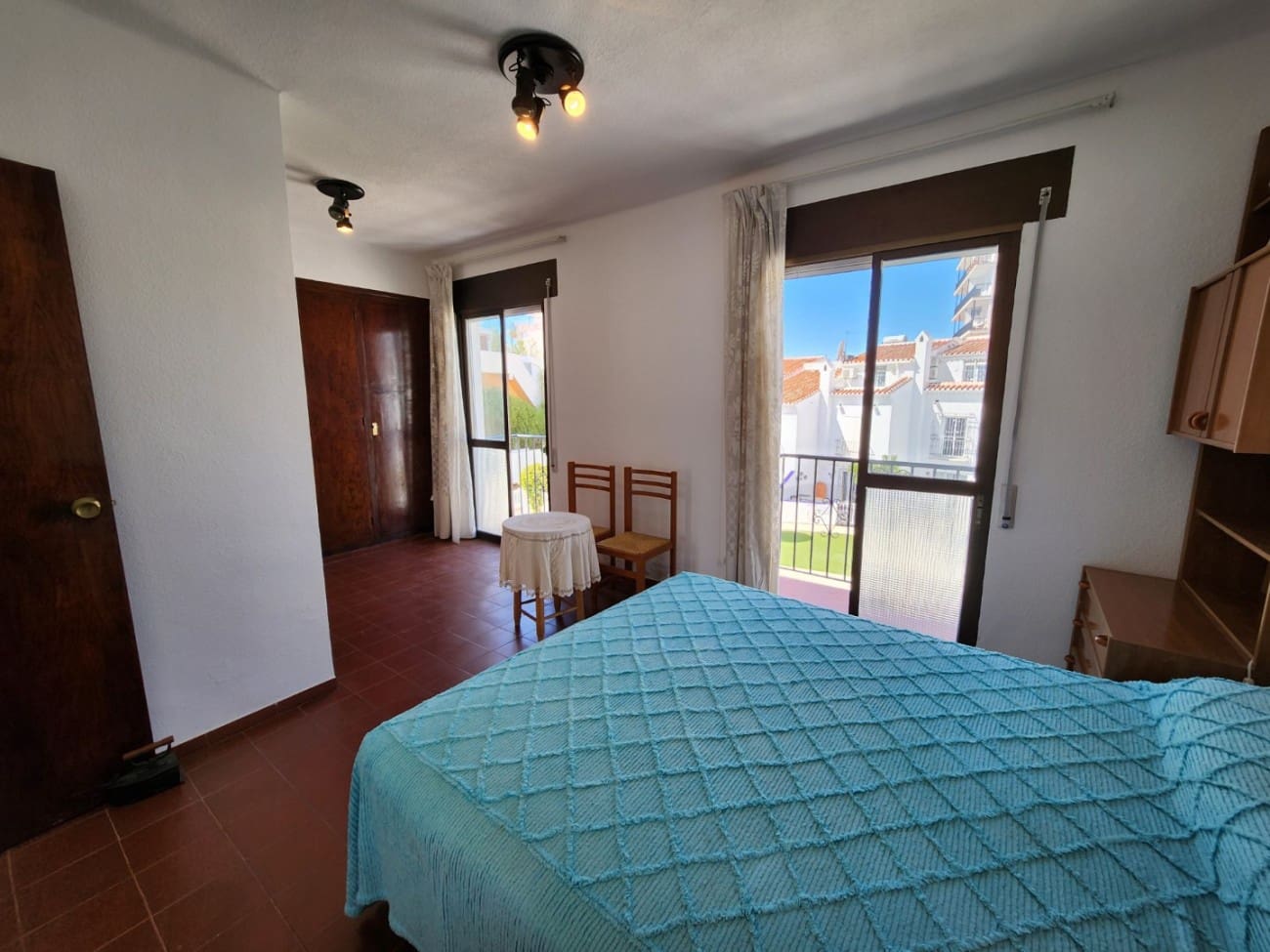 2 soveværelse Lejlighed til salg i Nerja med swimmingpool - € 359.000 (Ref: 9134128)