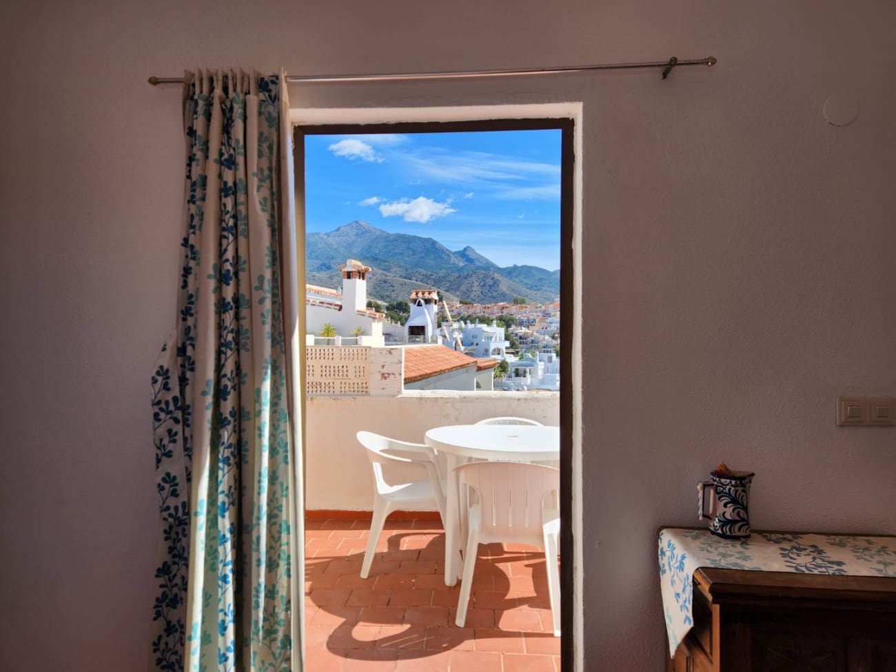 2 soveværelse Lejlighed til salg i Nerja med swimmingpool - € 359.000 (Ref: 9134128)