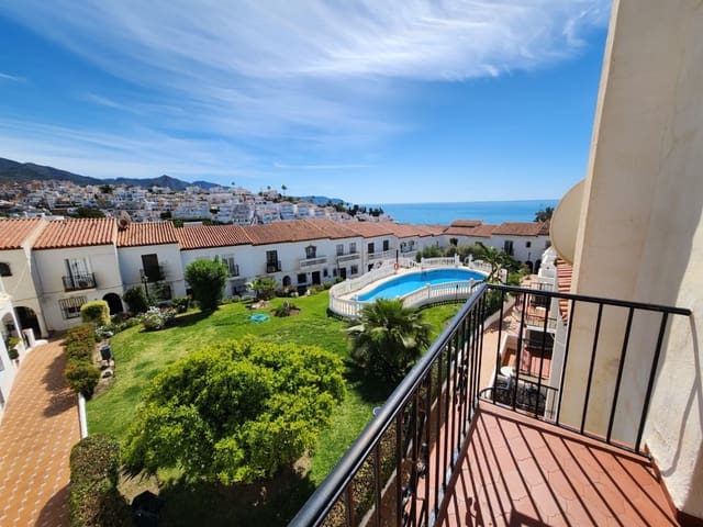 2 Zimmer Apartment zu verkaufen in Nerja mit Pool - 359.000 € (Ref: 9134128)